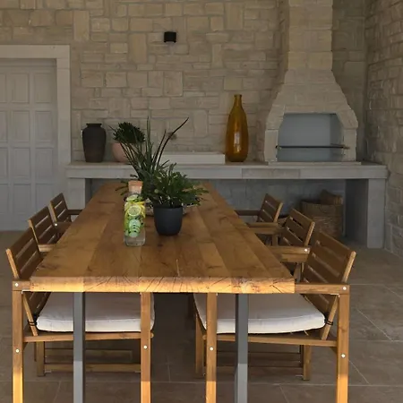Casa Bacchus Villa *