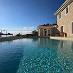 Casa Bacchus יאדראנובו
