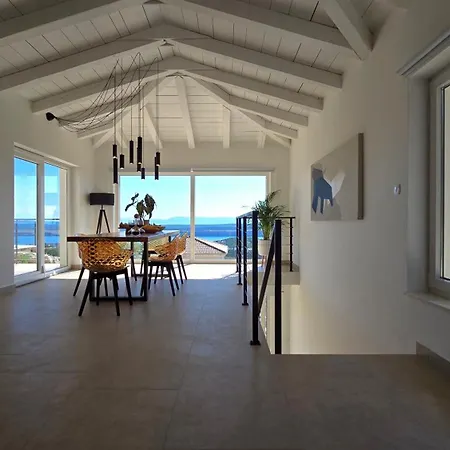 Casa Bacchus Villa *